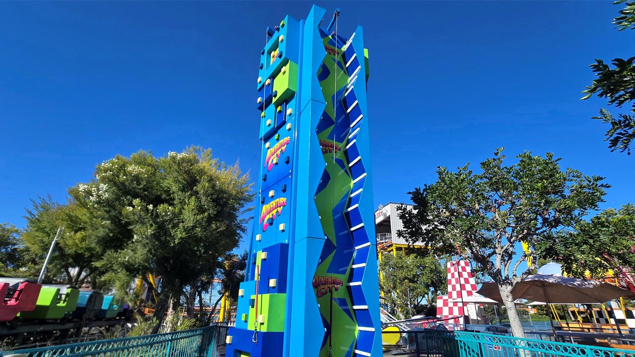 Climbing wall tower